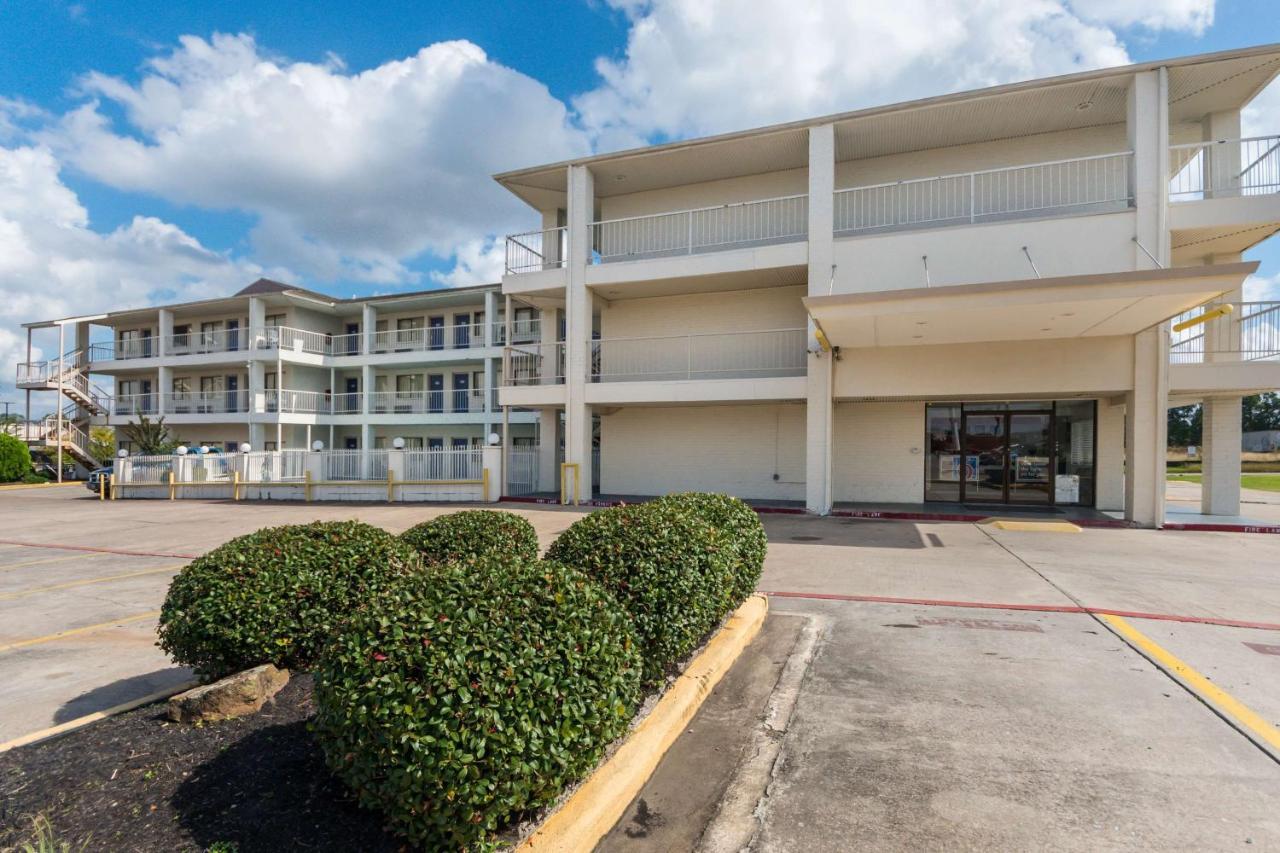 Motel 6-Humble, Tx Bagian luar foto
