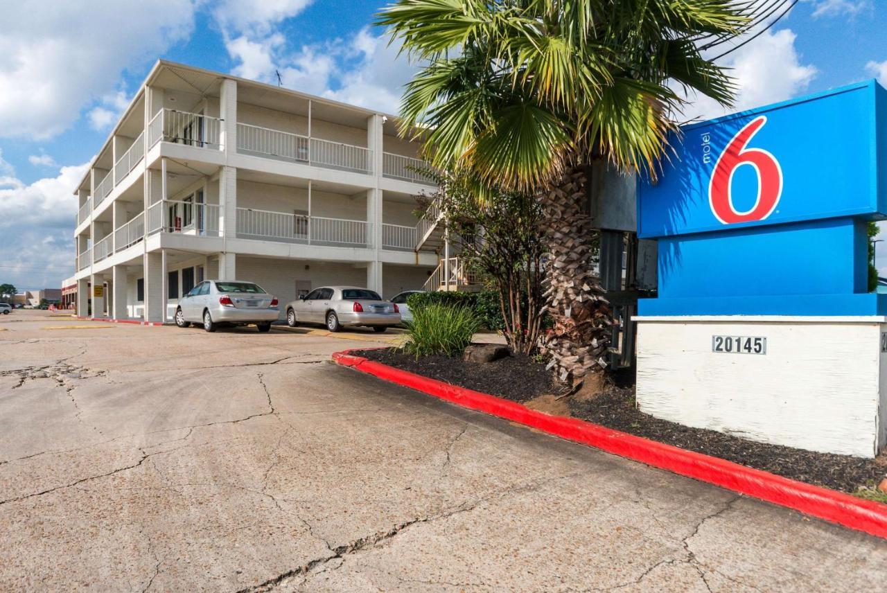 Motel 6-Humble, Tx Bagian luar foto